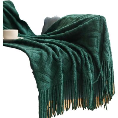 China New Style Thermal Super Soft Diamond Acrylic Knitted Throw Blanket With Tassel for sale