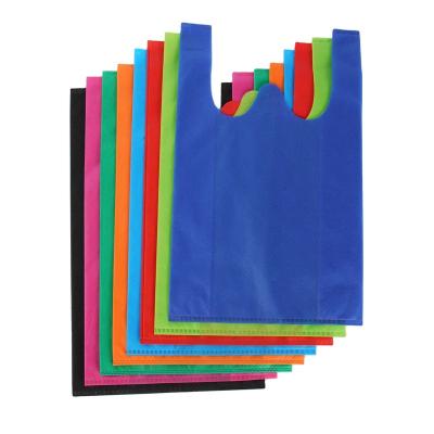 China New type folding vest low price foldable non woven small shopping bags for sale