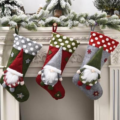 China Santa Gift Bags Good Quality Christmas Ornaments Sock Gift Hanging Candy Bags Christmas Tree Decoration For Kids for sale