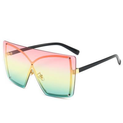 China Fashion Sunglasses Wholesale Trendy Luxury Square Sunglasses Customized Big Frame Sunglasses Sun Glasses for sale