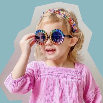 China Custom Cute Fashion Sun Glasses Diamond Kids Round Sunglasses Mixed Rhinestone Retro Fashion Luxury Kids Sunglasses for sale