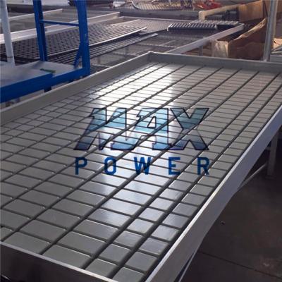 China Galvanized Steel Greenhouse System 4FT*8FT Hydroponic Rolling Bench for sale