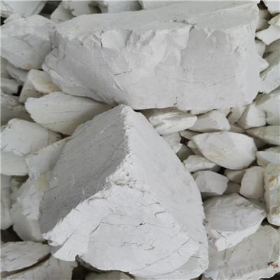 Cina Flint Clay calcinato bianco 45% 1mm 3mm per la sabbia della colata di precisione in vendita