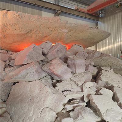 China Anti Rust Magnesia Alumina Fused Spinel 74.5% For Sliding Nozzles Production for sale