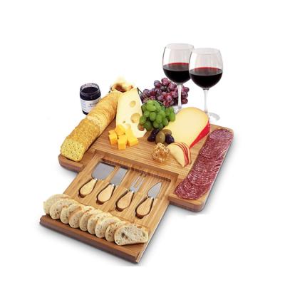 China Wholesale Sustainable Unique Design Cheese Board Tray Tray With Knives Natural Bamboo Cheese Board for sale