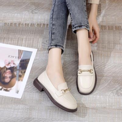 China Fashion Trend Factory Price Fashion Gently Walking Leather Upper Women Casual Shoes Ladies Comfortable Shoes for sale