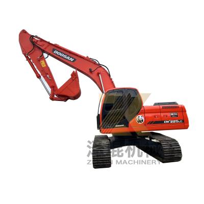 China Shanghai Used Doosan DX225LC-7 Excavator In Good Condition Hydraulic Cylinder Other for sale