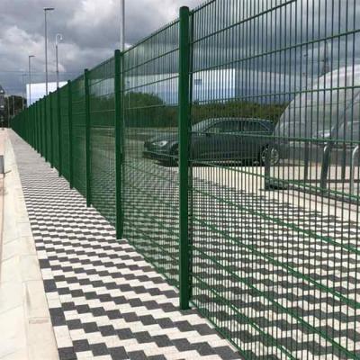 China Cost effective Outdoor robust modular panel welded twin wire sports fencing with square post for sale