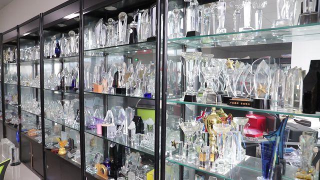 Verified China supplier - Pujiang Shining Crystal Crafts Co., Ltd.