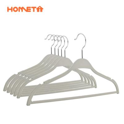 China Metal Velvet Plastic Coat Hanger 360 Rotatable Wholesale Non-Slip Rubber Hanger Hook for sale