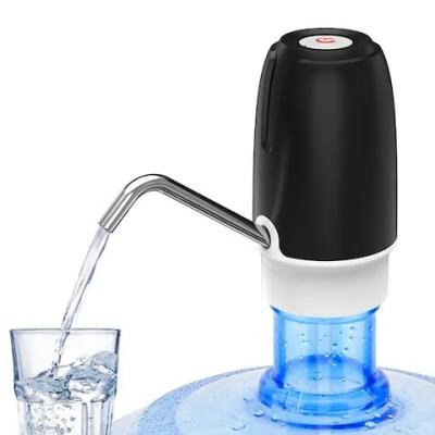 Chine Mini Electric Water Jug Pump, distributeur rechargeable automatique libre de l'eau de BPA à vendre