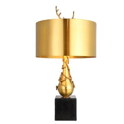 China New Design Post Modern Antique Post Modern Brass Marble Crystal Table Lamp Dining Bedroom Copper Branch Near Lighting Shiny Gold Finished for sale