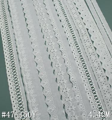 China Sustainable Embroidery Eyelet Lace Trim White Eyelet Eyelets Cotton Lace for sale