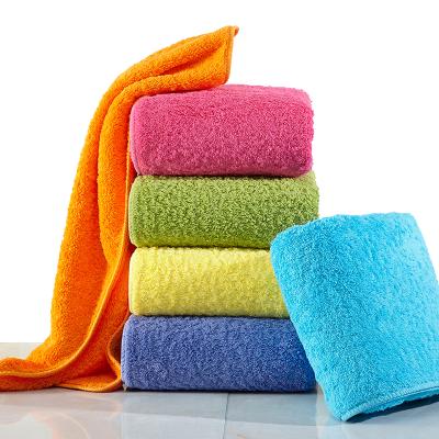 China Sustainable Wholesale Comfortable Bath Towel Sets 100% Cotton Luxury Hotel Combed Cotton Wearable Bath Towels for sale