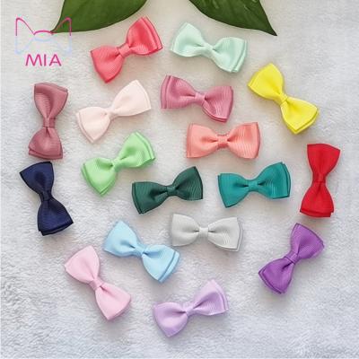 China Fashionable New Arrival Small Mini Solid Baby Hair Bow with Half Striped for Little Girls Headwear Hair Accessories for sale