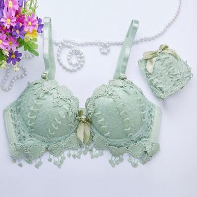 China New lift up UB1203 QUICK DRY ladies adjustable comfortable breathable bra gather lady to support young girl lace bra and brief set for sale