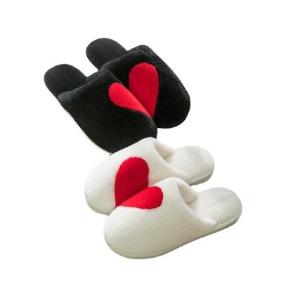 China 2022 lightweight factory ready to ship hot sale fuzzy heart indoor slipper for Valentine's Day for sale