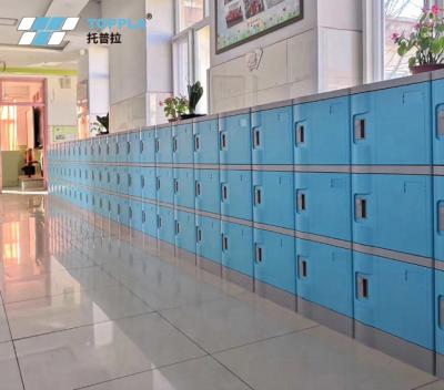 China Environmental Friendly Green And White Colors 8 Doors ABS Plastic Locker Other School Furniture for sale