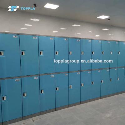 China Environmental Friendly Easy Clean 3 Door Used Gym Coin Operated Lockers for sale