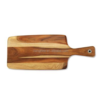 China Sustainable Acacia Wood Pizza Chopper Cheese Charcuterie Serving Cutting Board with Hanging Hole Handle for sale