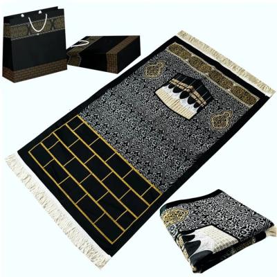 China Turkish Lux Namaz Sala Sajjadah Muslim Seccade Prayer Rug Islamic Chenille Washable Blanket for sale