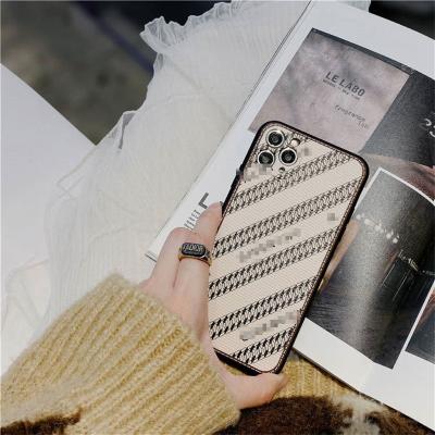 China 2022 designer luxury sticker hot selling mobile cell phone waterproof cases for iphone 13 for sale