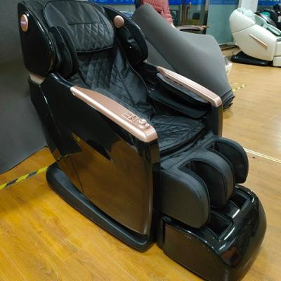 China 2021 REAL Body 3D Massage Chair Weightless Capsule Recliner With Heating Function for sale