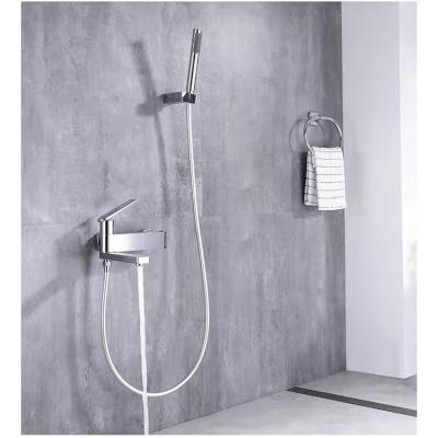 China Without Slide Bar Handle Hotel Bathroom Black High Quality Hot Selling Modern Simple Rain Shower Faucet Set for sale