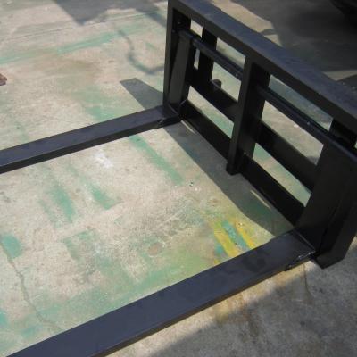 China Farms pallet forks, log grab, bale grab for tractor for sale