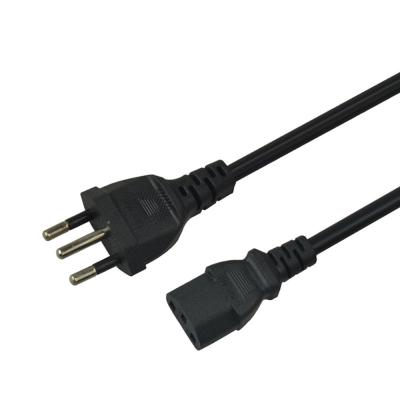 Cina 6.8mm Core di rame puro Cordone di alimentazione elettrica 3 pin Cable di alimentazione del Brasile 1.5m in vendita