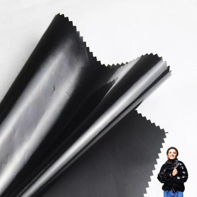 China 38gsm 20D Lightweight Polyester Taffeta Waterproof Fabric For Padded Jacket for sale