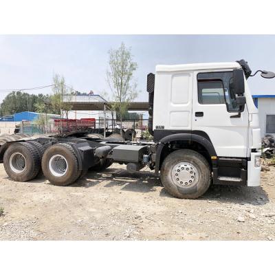 China New Condition Used Sinotruck 375hp 6x4 10tyre Diesel Tractor Truck 6800*2500*3300mm for sale