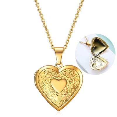 China Romantic titanium steel embossing pattern of photo box necklace Valentine's Day necklace heart-shaped jewelry for sale