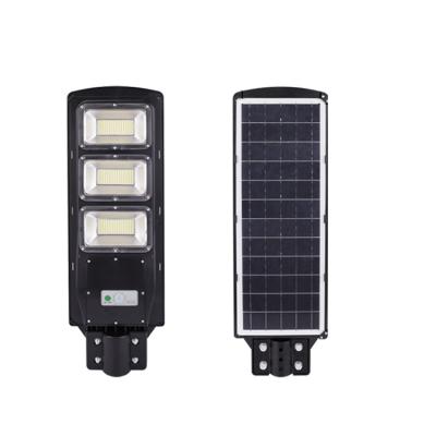 China Human Sensor All In One Solar Street Light 60W Ip67 Outdoor Solar Street Light With High Quality for sale