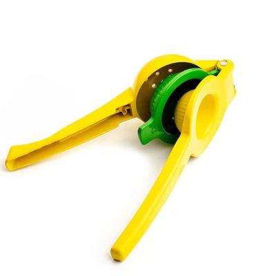 China Wholesale Manual Fruit Squeezer Hand Citrus Squeezer Lemon Car Metal Orange Squeezer for sale