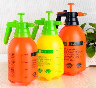 China 2L 3L Garden Manual Pressure Sprayer Air Pressure Water Sprayer Mist Sprayer Garden Trigger Sprayer Plastic Water Bottle for sale