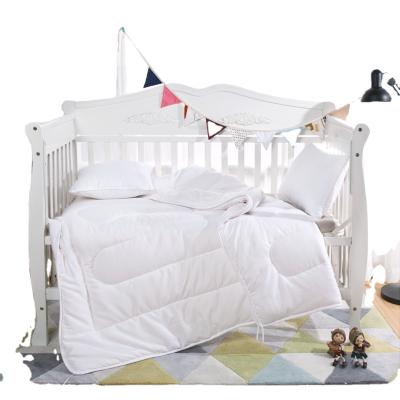 China Wholesale Anti-static Cotton Comforter Hutch Filling Bedding Set Duvet Sheet Inner Comforter for sale