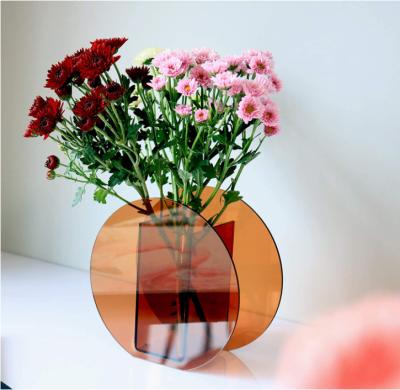 China Eco-Friendly Bespoke Acrylic Wedding Gift Round Flower Vases Floral Arrangements Container For Home Decor for sale