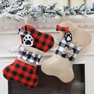 China Dog Bone Design Christmas Fireplace Decoration Home Christmas Jars Ornament Burlap Dog Bone Christmas Hanging Stocking for sale