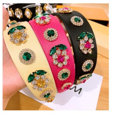 China Popular baroque heavy crystal flower wide edition rhinestone vintage wind non-slip headband for sale