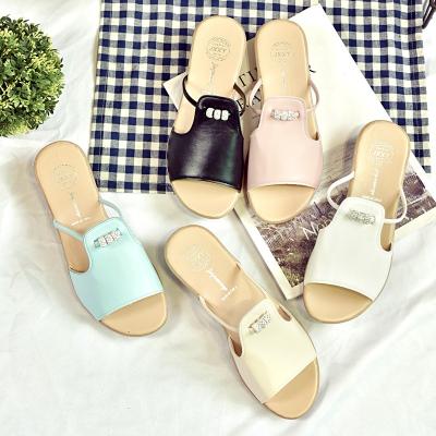 China 2020 Women's Anti-Slippery Slipper Ladies Summer Slippers Women's Shoes High Heels Shape Rhinestone Summer Shoes for sale