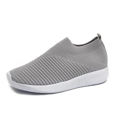 China 2020 Loafers Ladies Sock Shoes Breathable Fashion Knitting Top Size 35-43 Large for sale