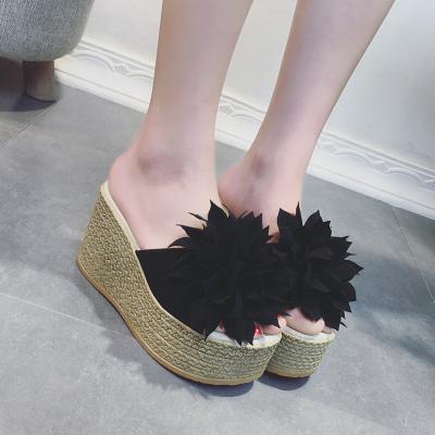 China Height Increasing Waist Increasing Slipper 2019 Newest Fashion Casual Slipper for sale