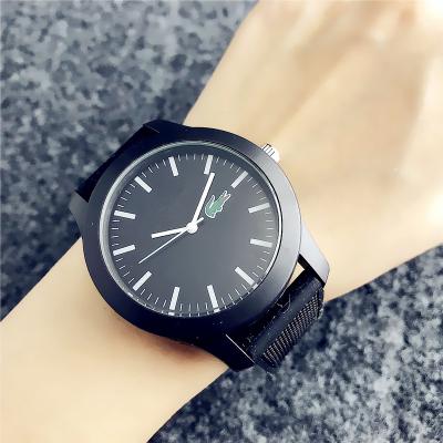 China Non-specific original running elegance women watch luxury brand men's quartz watches creative silicone children's wristwatch men's wristwatches for sale