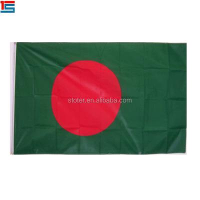 China Customized Cheap FLYING Bangladesh Flag for sale