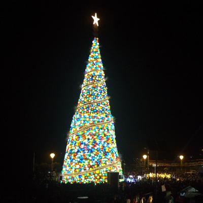 China Static or Flashing or Color Changing Customized Safety Christmas Tree 10m Large Outdoor Programmable Christmas Tree Prilited Christmas Tree for sale