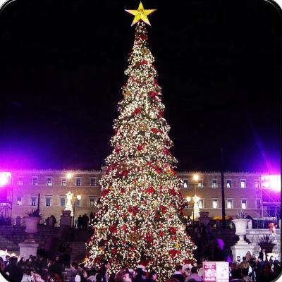 China Chirstmas Decor Amusement Park Decoration Christmas Tree For Kids Outdoor Giant Xmas Tree Christmas Tree Lamp for sale