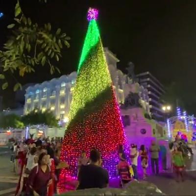 China Plaza The Most Distinctive Decor Giant Christmas New Year Tree PVC Artificial Christmas Tree In 2022 for sale