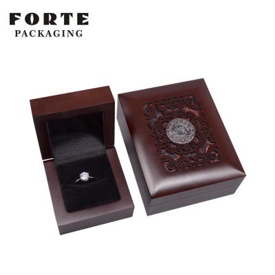 China STRONG Nesting Eco-friendly Noble Decorative Favorites Gift Wooden Jewelry Box Set Wooden Ring Box For Weddings for sale