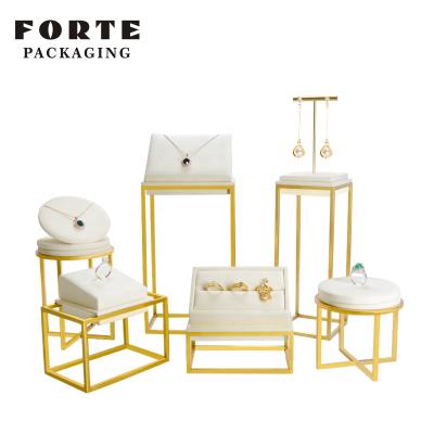 China FORTE Display Earrings Jewelry Display Full Set Eco-friendly Jewelry Bracelet Stand for sale